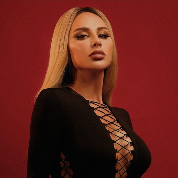 ANNA ASTI - Царица