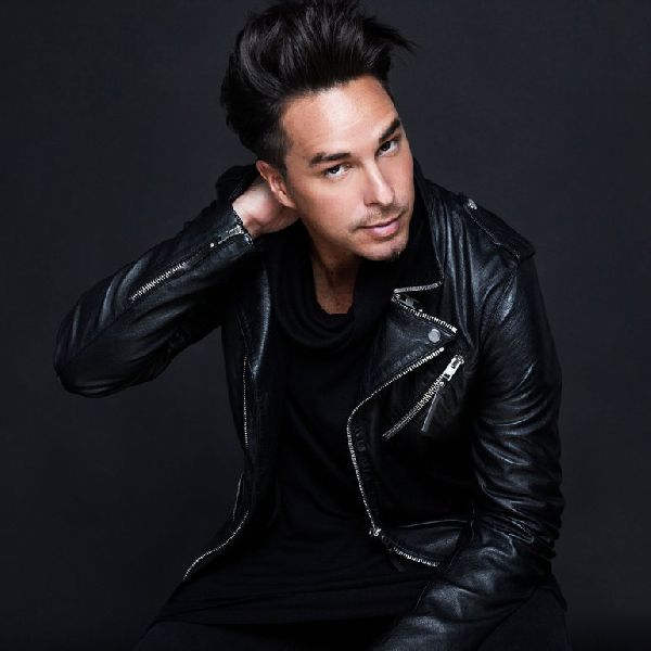 Alex Midi - Big In Japan NewPride.fm