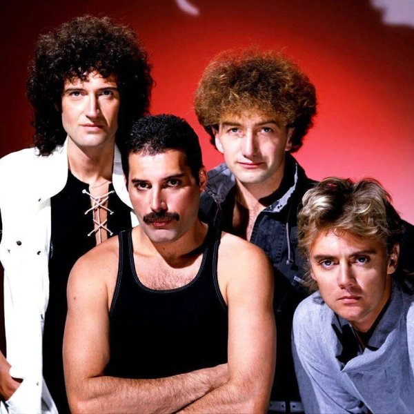 Queen - The Show Must Go On
