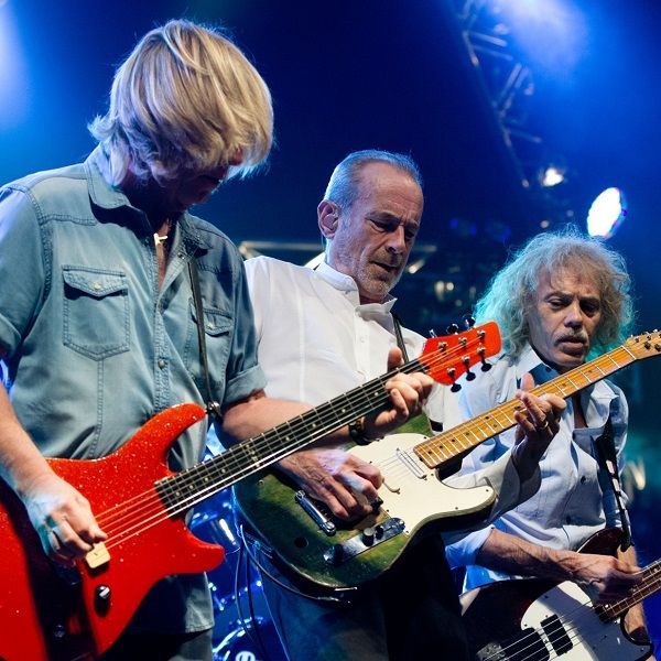 Status Quo - In The Army Now